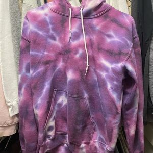 Tie die sweatshirt